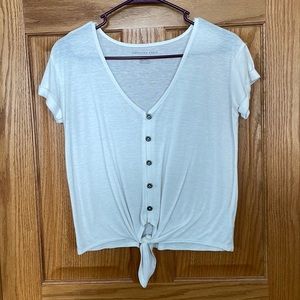 White American Eagle tee. XS